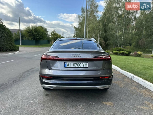 Серый Ауди E-Tron, объемом двигателя 0 л и пробегом 85 тыс. км за 33000 $, фото 6 на Automoto.ua