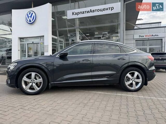 Серый Ауди E-Tron, объемом двигателя 0 л и пробегом 74 тыс. км за 30500 $, фото 5 на Automoto.ua