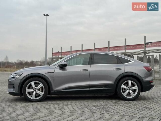 Серый Ауди E-Tron, объемом двигателя 0 л и пробегом 109 тыс. км за 30900 $, фото 9 на Automoto.ua