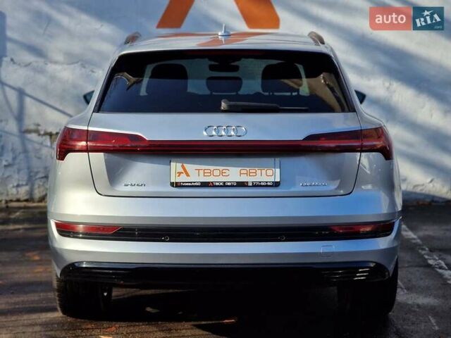 Серый Ауди E-Tron, объемом двигателя 0 л и пробегом 12 тыс. км за 31990 $, фото 35 на Automoto.ua