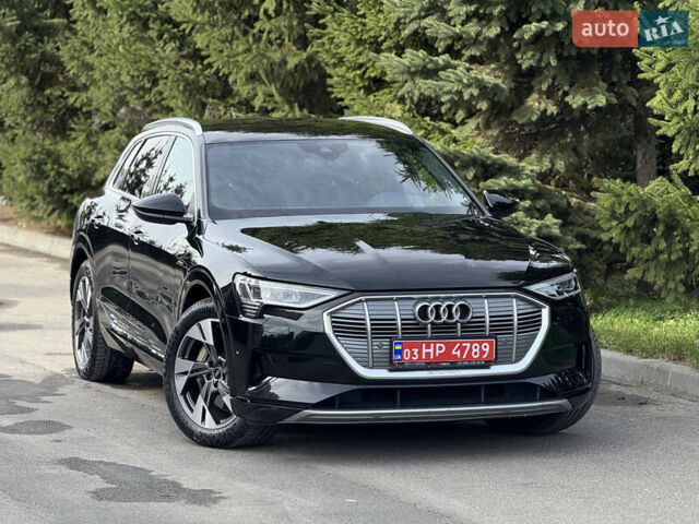Серый Ауди E-Tron, объемом двигателя 0 л и пробегом 116 тыс. км за 29900 $, фото 3 на Automoto.ua
