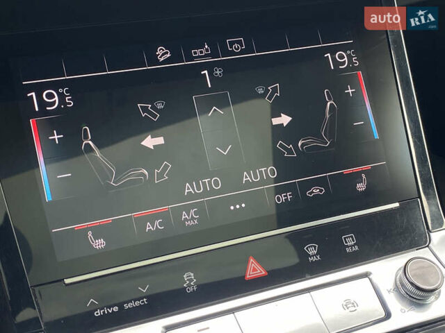Ауди E-Tron 2020 в Луцке на Automoto.ua Серый Ауди E-Tron, объемом двигателя 0 л и пробегом 128 тыс. км за 25000 $, фото 56 на Automoto.ua