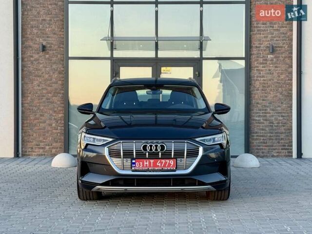 Серый Ауди E-Tron, объемом двигателя 0 л и пробегом 97 тыс. км за 21900 $, фото 9 на Automoto.ua