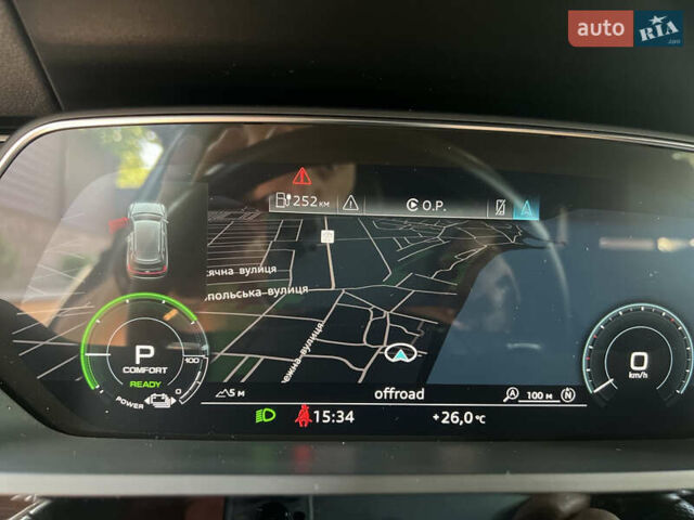 Серый Ауди E-Tron, объемом двигателя 0 л и пробегом 60 тыс. км за 41999 $, фото 6 на Automoto.ua
