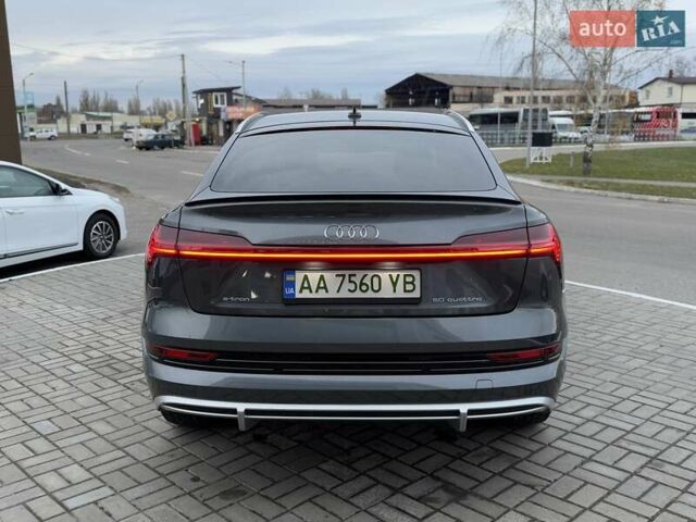 Серый Ауди E-Tron, объемом двигателя 0 л и пробегом 71 тыс. км за 35700 $, фото 8 на Automoto.ua