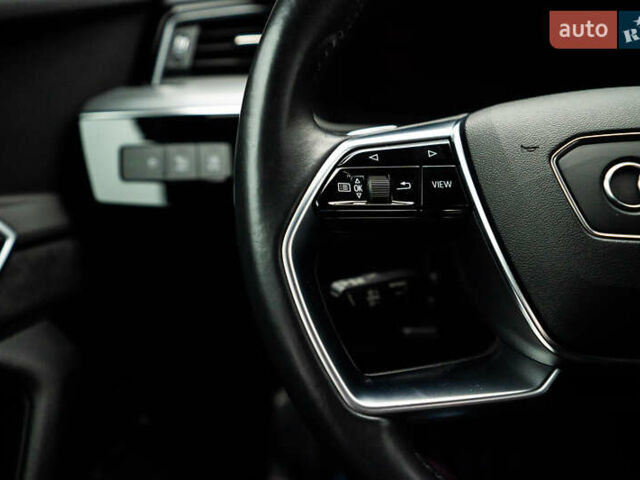 Сірий Ауді E-Tron, об'ємом двигуна 0 л та пробігом 154 тис. км за 25900 $, фото 77 на Automoto.ua