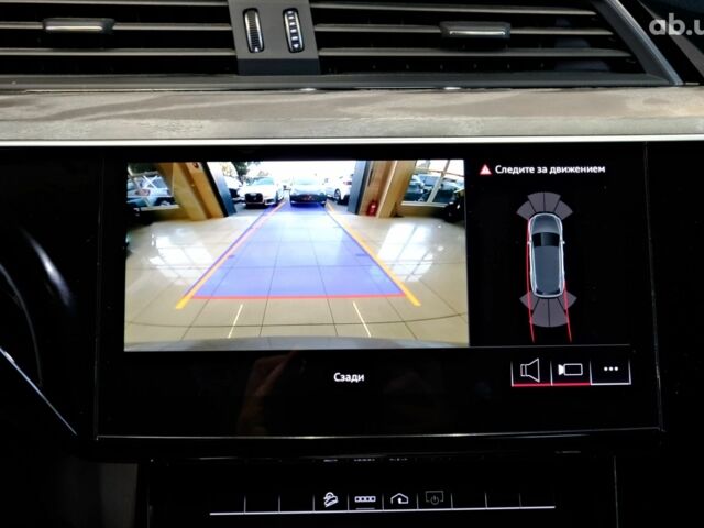 Серый Ауди E-Tron, объемом двигателя 0 л и пробегом 26 тыс. км за 38900 $, фото 3 на Automoto.ua