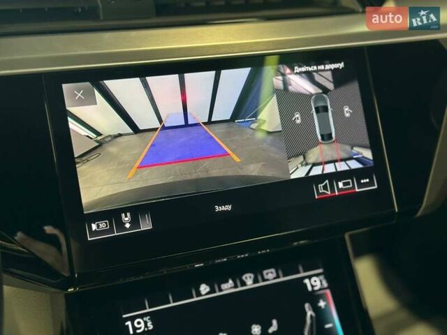 Серый Ауди E-Tron, объемом двигателя 0 л и пробегом 53 тыс. км за 37900 $, фото 24 на Automoto.ua