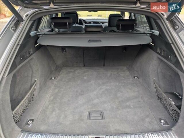 Серый Ауди E-Tron, объемом двигателя 0 л и пробегом 82 тыс. км за 32500 $, фото 17 на Automoto.ua