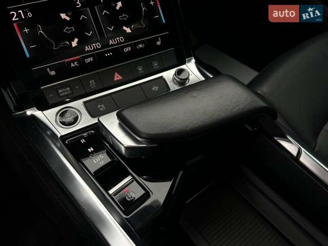 Сірий Ауді E-Tron, об'ємом двигуна 0 л та пробігом 96 тис. км за 29000 $, фото 19 на Automoto.ua