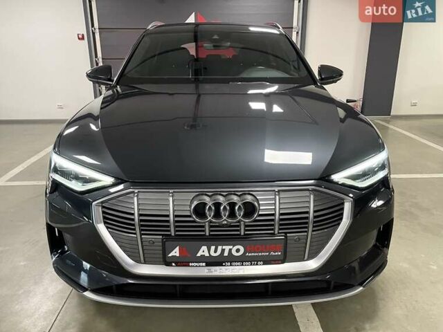 Серый Ауди E-Tron, объемом двигателя 0 л и пробегом 120 тыс. км за 28700 $, фото 4 на Automoto.ua