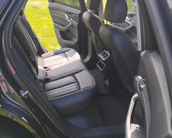 Серый Ауди E-Tron, объемом двигателя 0 л и пробегом 77 тыс. км за 33100 $, фото 7 на Automoto.ua