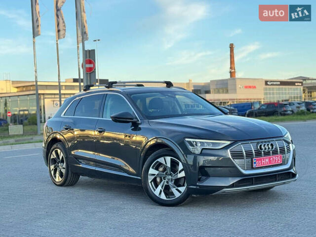 Серый Ауди E-Tron, объемом двигателя 0 л и пробегом 108 тыс. км за 22900 $, фото 38 на Automoto.ua