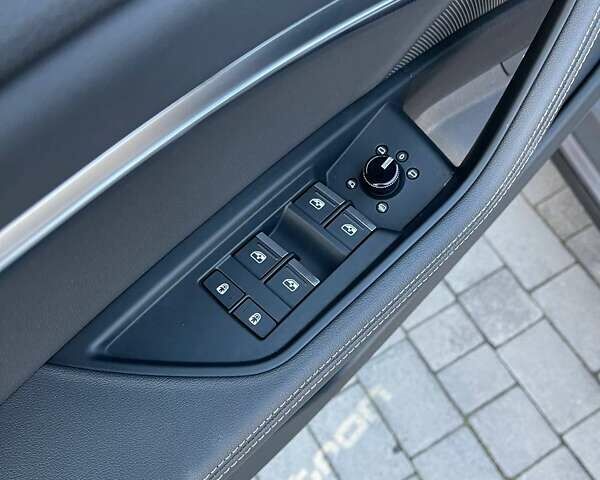 Серый Ауди E-Tron, объемом двигателя 0 л и пробегом 45 тыс. км за 29900 $, фото 14 на Automoto.ua