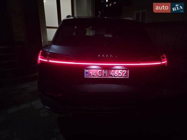 Серый Ауди E-Tron, объемом двигателя 0 л и пробегом 158 тыс. км за 27900 $, фото 36 на Automoto.ua