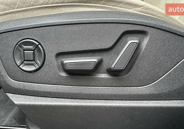 Сірий Ауді E-Tron, об'ємом двигуна 0 л та пробігом 83 тис. км за 29700 $, фото 20 на Automoto.ua