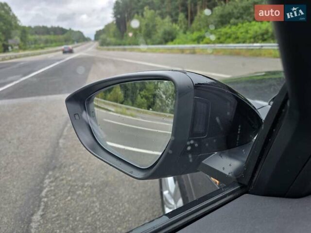 Серый Ауди E-Tron, объемом двигателя 0 л и пробегом 71 тыс. км за 33999 $, фото 38 на Automoto.ua