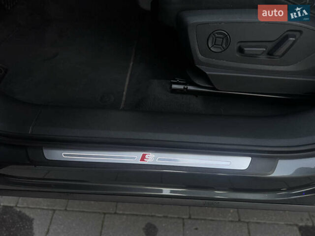 Сірий Ауді E-Tron, об'ємом двигуна 0 л та пробігом 140 тис. км за 37000 $, фото 28 на Automoto.ua