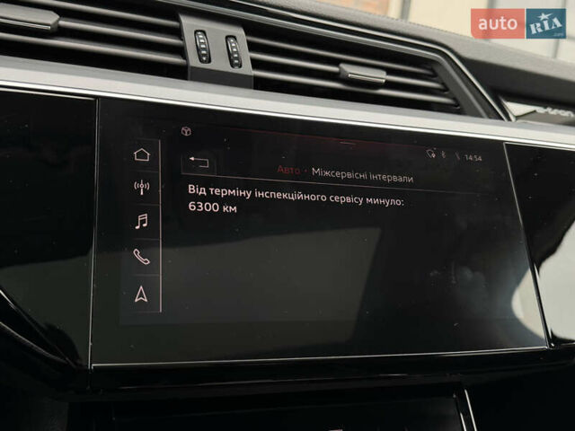 Ауди E-Tron 2020 в Тернополе на Automoto.ua Серый Ауди E-Tron, объемом двигателя 0 л и пробегом 126 тыс. км за 23900 $, фото 82 на Automoto.ua