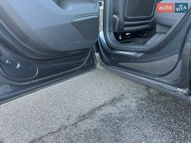 Серый Ауди E-Tron, объемом двигателя 0 л и пробегом 169 тыс. км за 26000 $, фото 25 на Automoto.ua