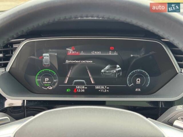 Серый Ауди E-Tron, объемом двигателя 0 л и пробегом 58 тыс. км за 37000 $, фото 45 на Automoto.ua