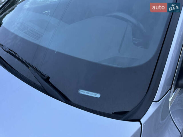 Серый Ауди E-Tron, объемом двигателя 0 л и пробегом 836 тыс. км за 34900 $, фото 23 на Automoto.ua