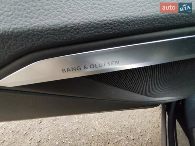 Серый Ауди E-Tron, объемом двигателя 0 л и пробегом 169 тыс. км за 33999 $, фото 43 на Automoto.ua