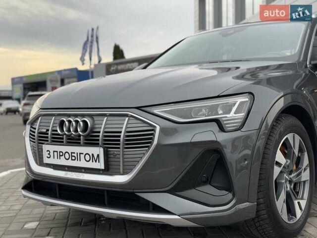 Серый Ауди E-Tron, объемом двигателя 0 л и пробегом 71 тыс. км за 35700 $, фото 12 на Automoto.ua