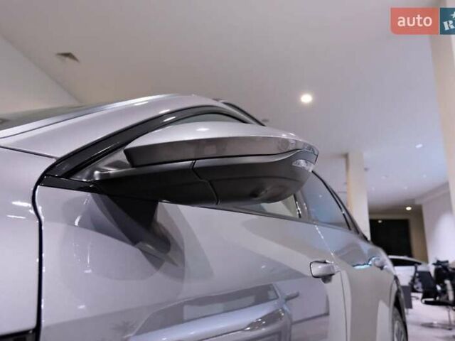 Серый Ауди E-Tron, объемом двигателя 0 л и пробегом 144 тыс. км за 29700 $, фото 4 на Automoto.ua