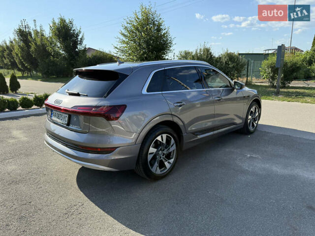 Сірий Ауді E-Tron, об'ємом двигуна 0 л та пробігом 65 тис. км за 39990 $, фото 21 на Automoto.ua