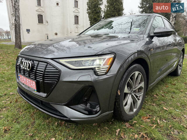 Сірий Ауді E-Tron, об'ємом двигуна 0 л та пробігом 53 тис. км за 34000 $, фото 11 на Automoto.ua