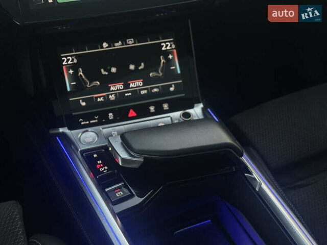 Сірий Ауді E-Tron, об'ємом двигуна 0 л та пробігом 140 тис. км за 37000 $, фото 34 на Automoto.ua
