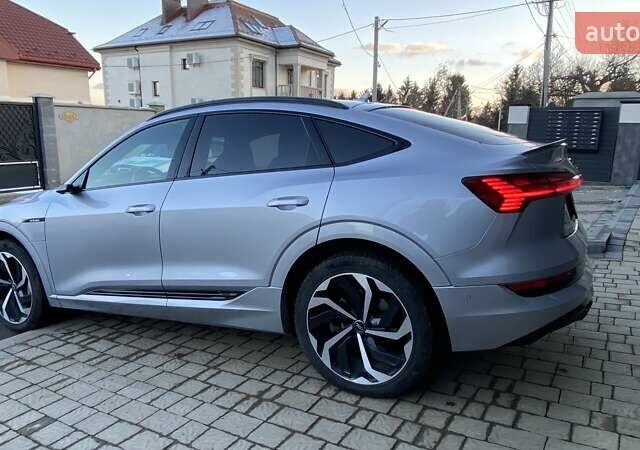 Серый Ауди E-Tron, объемом двигателя 0 л и пробегом 93 тыс. км за 39500 $, фото 21 на Automoto.ua