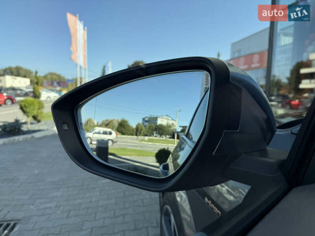 Серый Ауди E-Tron, объемом двигателя 0 л и пробегом 41 тыс. км за 44990 $, фото 21 на Automoto.ua