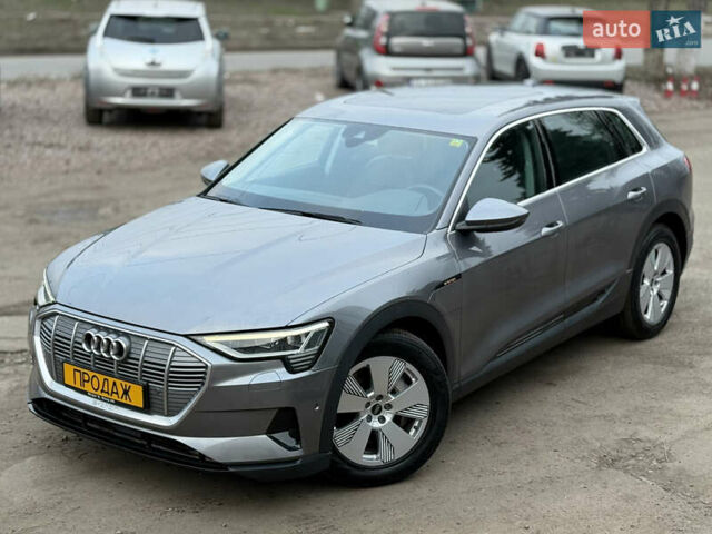 Ауди E-Tron 2020 в Житомире на Automoto.ua Серый Ауди E-Tron, объемом двигателя 0 л и пробегом 169 тыс. км за 22899 $, фото 5 на Automoto.ua