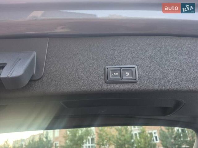 Ауди E-Tron 2020 в Хмельницком на Automoto.ua Серый Ауди E-Tron, объемом двигателя 0 л и пробегом 146 тыс. км за 22700 $, фото 34 на Automoto.ua