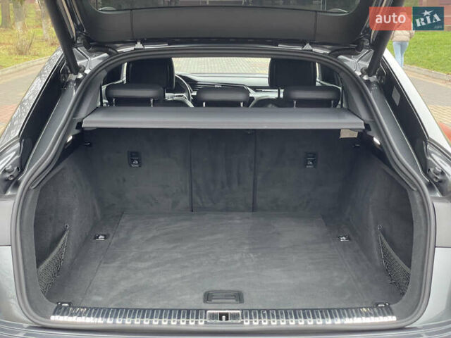 Серый Ауди E-Tron, объемом двигателя 0 л и пробегом 90 тыс. км за 34490 $, фото 35 на Automoto.ua