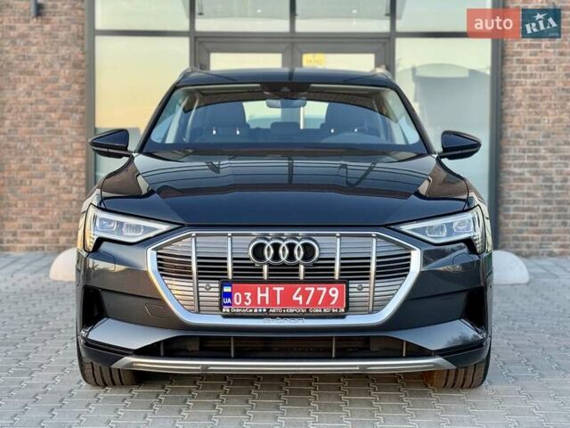 Серый Ауди E-Tron, объемом двигателя 0 л и пробегом 97 тыс. км за 21900 $, фото 10 на Automoto.ua