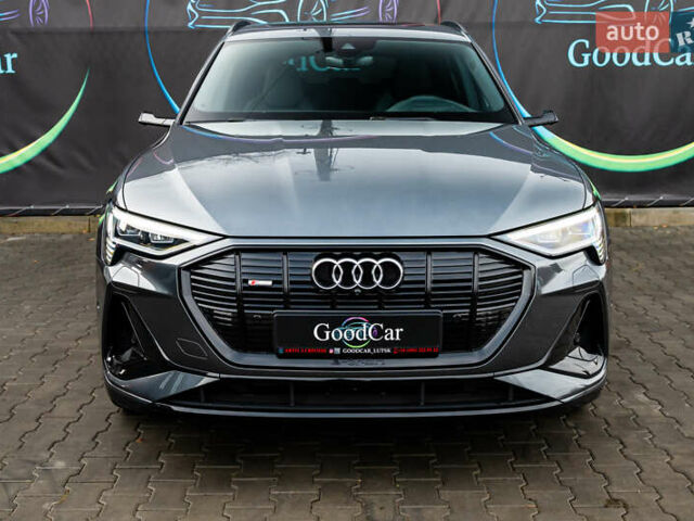 Сірий Ауді E-Tron, об'ємом двигуна 0 л та пробігом 82 тис. км за 39888 $, фото 12 на Automoto.ua
