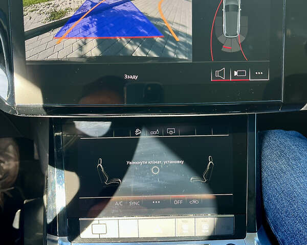 Серый Ауди E-Tron, объемом двигателя 0 л и пробегом 175 тыс. км за 22700 $, фото 23 на Automoto.ua