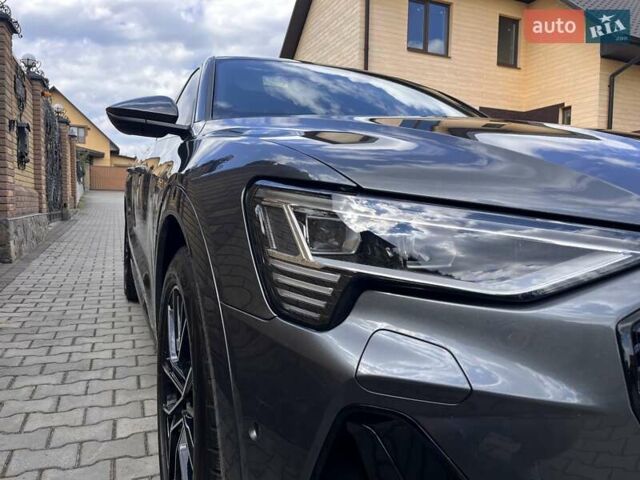 Серый Ауди E-Tron, объемом двигателя 0 л и пробегом 54 тыс. км за 35000 $, фото 12 на Automoto.ua