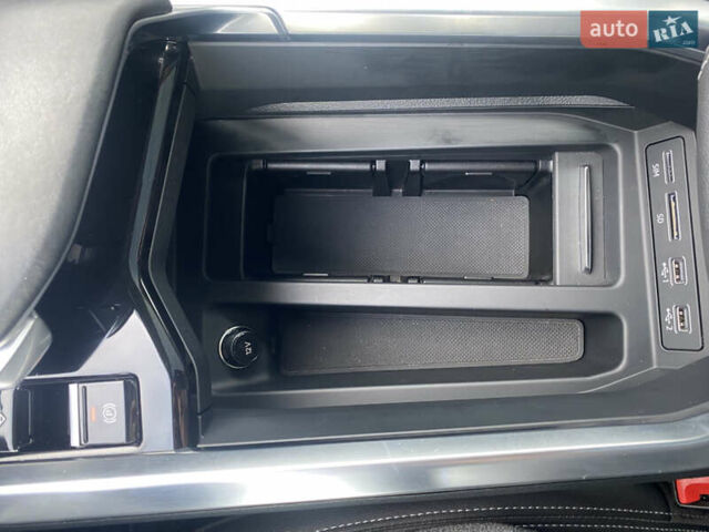 Ауди E-Tron 2020 в Луцке на Automoto.ua Серый Ауди E-Tron, объемом двигателя 0 л и пробегом 128 тыс. км за 25000 $, фото 67 на Automoto.ua