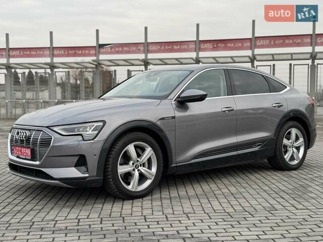 Серый Ауди E-Tron, объемом двигателя 0 л и пробегом 109 тыс. км за 30900 $, фото 8 на Automoto.ua