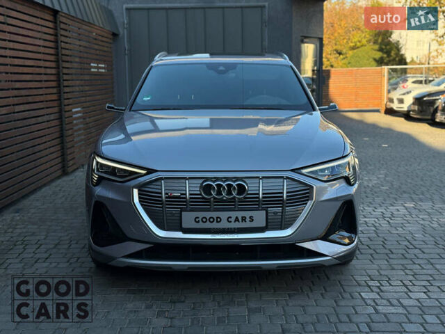 Ауді E-Tron 2020 у Одесі на Automoto.ua Сірий Ауді E-Tron, об'ємом двигуна 0 л та пробігом 43 тис. км за 34000 $, фото 1 на Automoto.ua