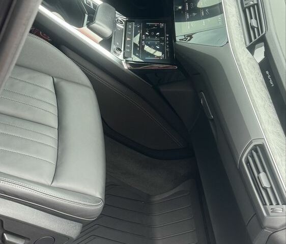 Ауді E-Tron 2020 у Івано-Франківську на Automoto.ua Сірий Ауді E-Tron, об'ємом двигуна 0 л та пробігом 68 тис. км за 31000 $, фото 9 на Automoto.ua