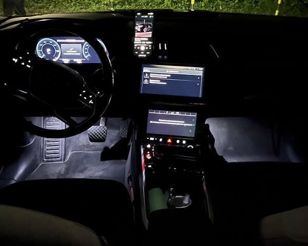 Серый Ауди E-Tron, объемом двигателя 0 л и пробегом 175 тыс. км за 22700 $, фото 25 на Automoto.ua