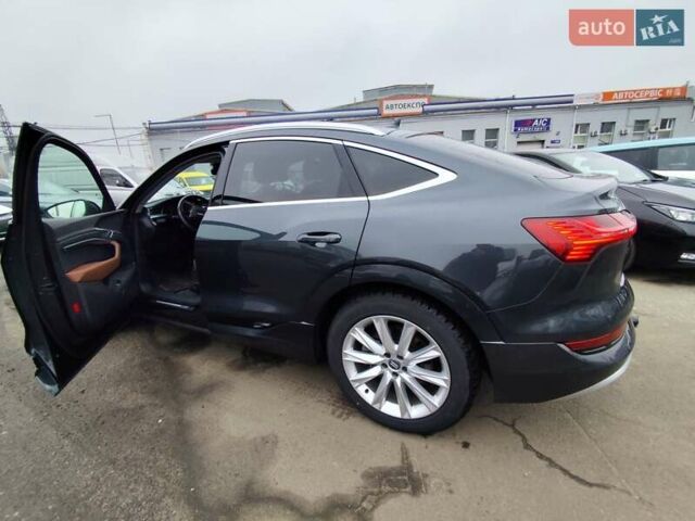 Серый Ауди E-Tron, объемом двигателя 0 л и пробегом 169 тыс. км за 33999 $, фото 22 на Automoto.ua