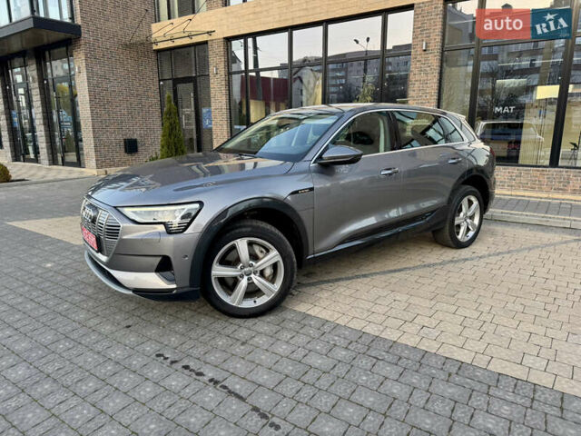 Сірий Ауді E-Tron, об'ємом двигуна 0 л та пробігом 143 тис. км за 27900 $, фото 3 на Automoto.ua