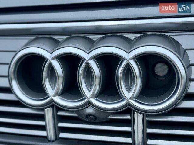 Серый Ауди E-Tron, объемом двигателя 0 л и пробегом 29 тыс. км за 38300 $, фото 23 на Automoto.ua