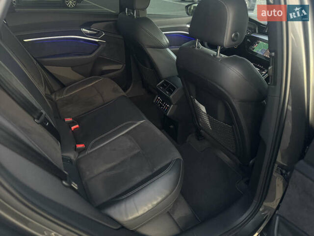 Сірий Ауді E-Tron, об'ємом двигуна 0 л та пробігом 140 тис. км за 37000 $, фото 37 на Automoto.ua